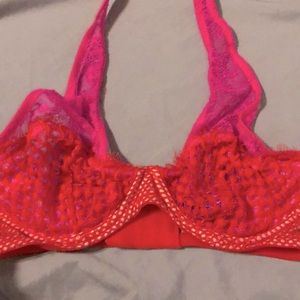 RARE Very Sexy Unlined Plunge Bohemian Bra
